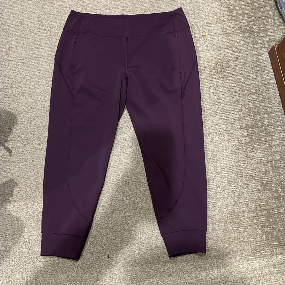 Athleta maroon/purple Rainier Jogger